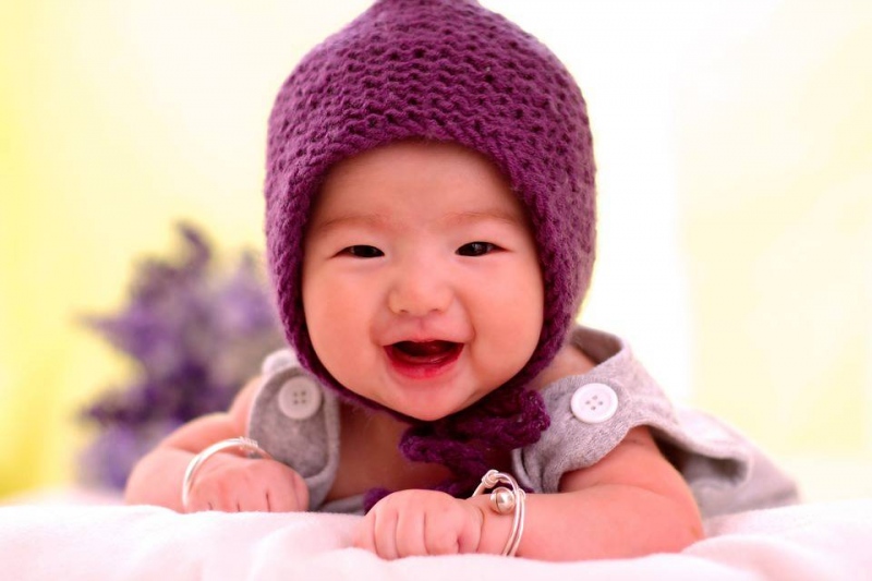 婴儿头型矫正头盔有用吗宝宝正常头型是怎样的